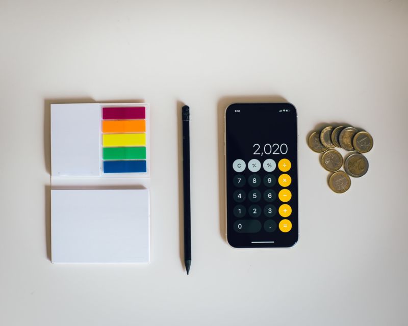 Confira no site da prefeitura qual é o valor a ser pago na sua cidade. Fonte: Unsplash