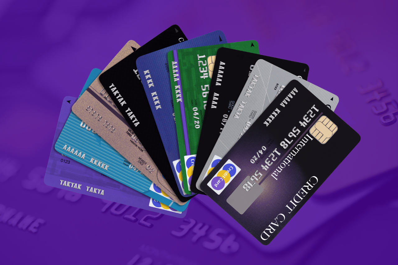 Conjunto de cartões representando diferentes opções para escolher o melhor cartão de crédito de acordo com o perfil financeiro